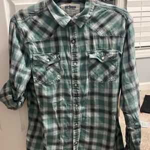 Men’s large long sleeve plaid snap down shirt